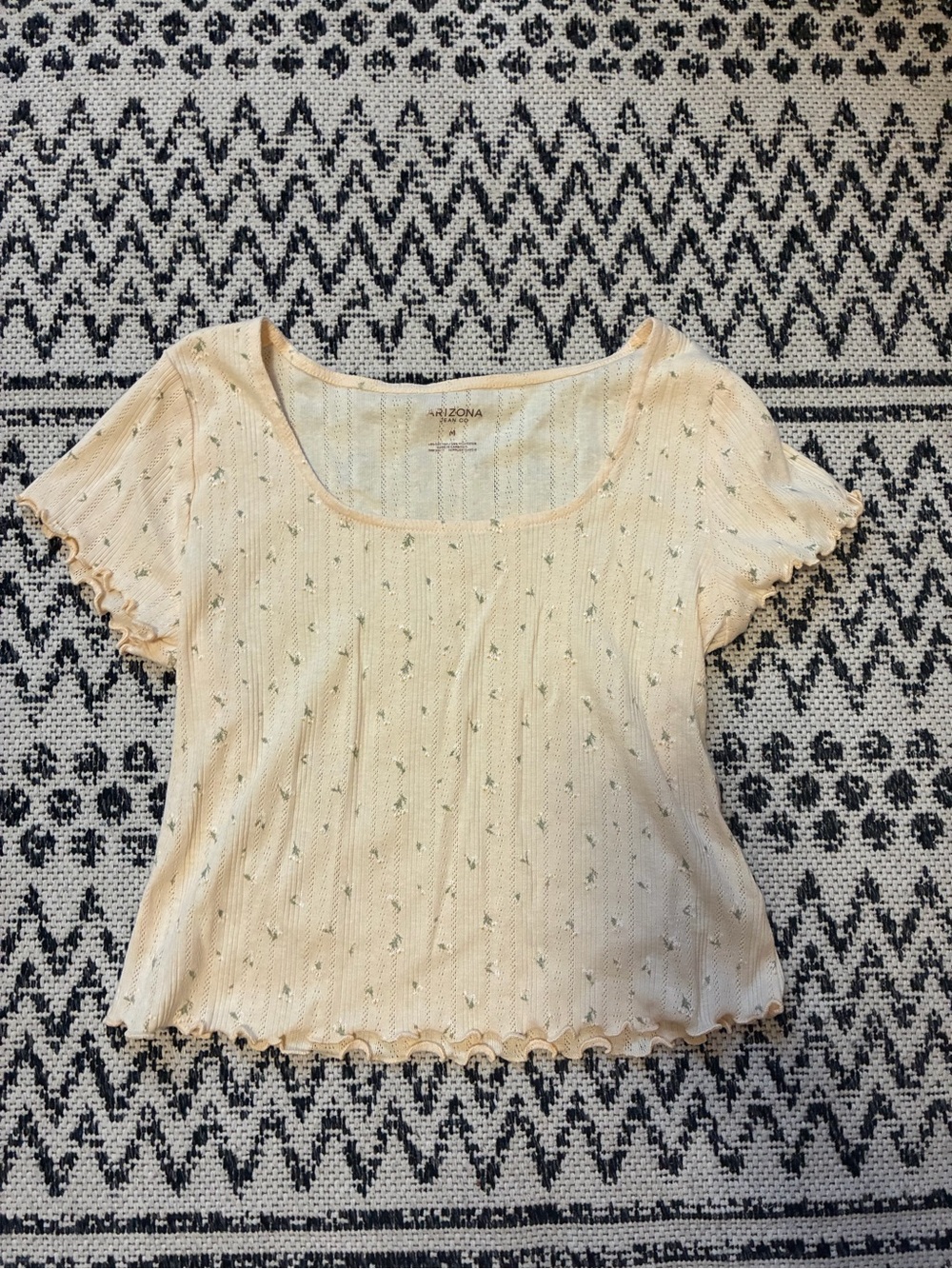 Arizona Jean Company Cream Ribbed Scoop Crop Top with Green Floral Accents